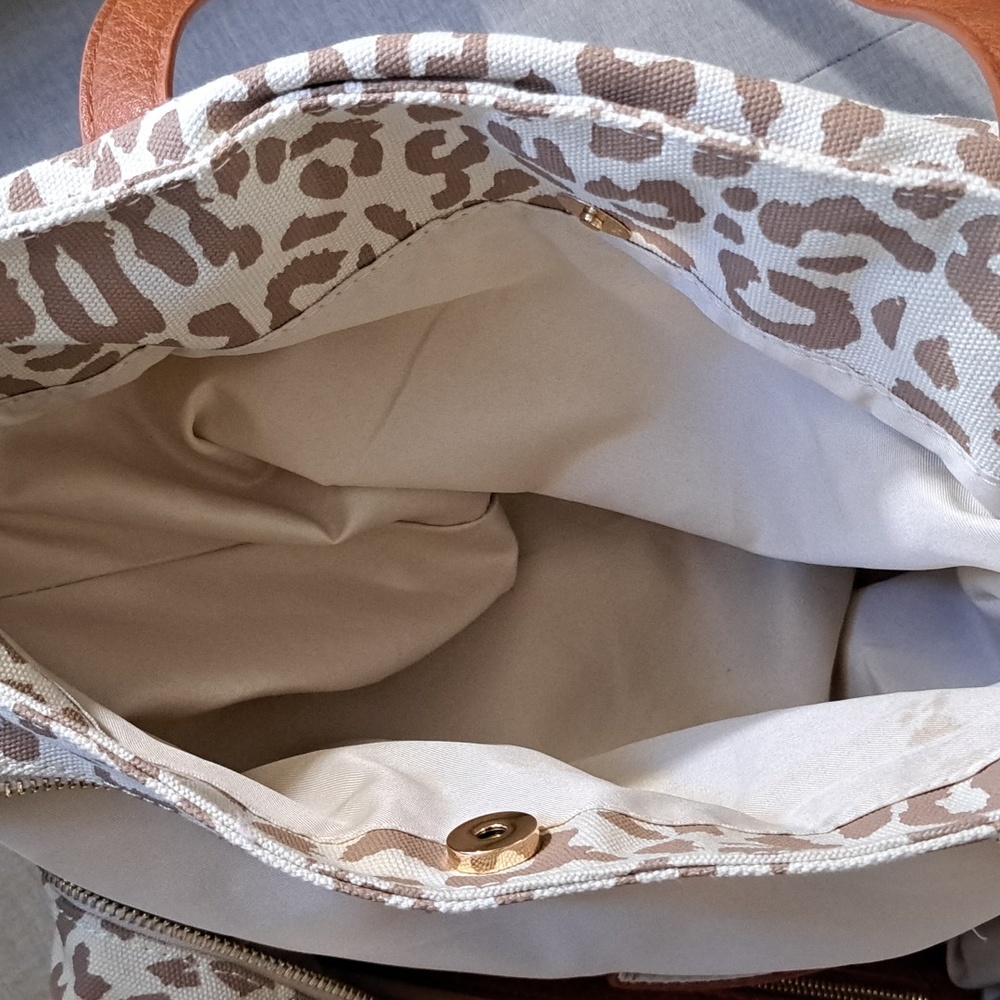 Antik Kraft Canvas Vegan Leather HUGE Animal Print Tote Purse - Picture 7 of 15